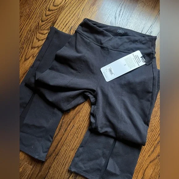 Alo Yoga Airbrush High Waist Flutter Leggings Full Length - Picture 8 of 8